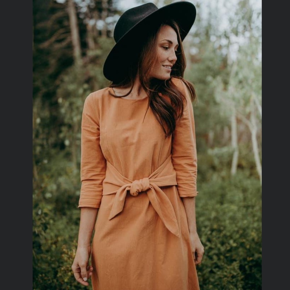 piper & scoot dahlgren dress